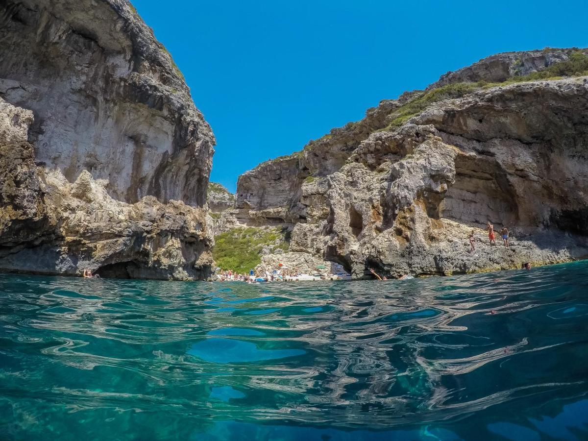 Villa Luana Vis Luaran gambar